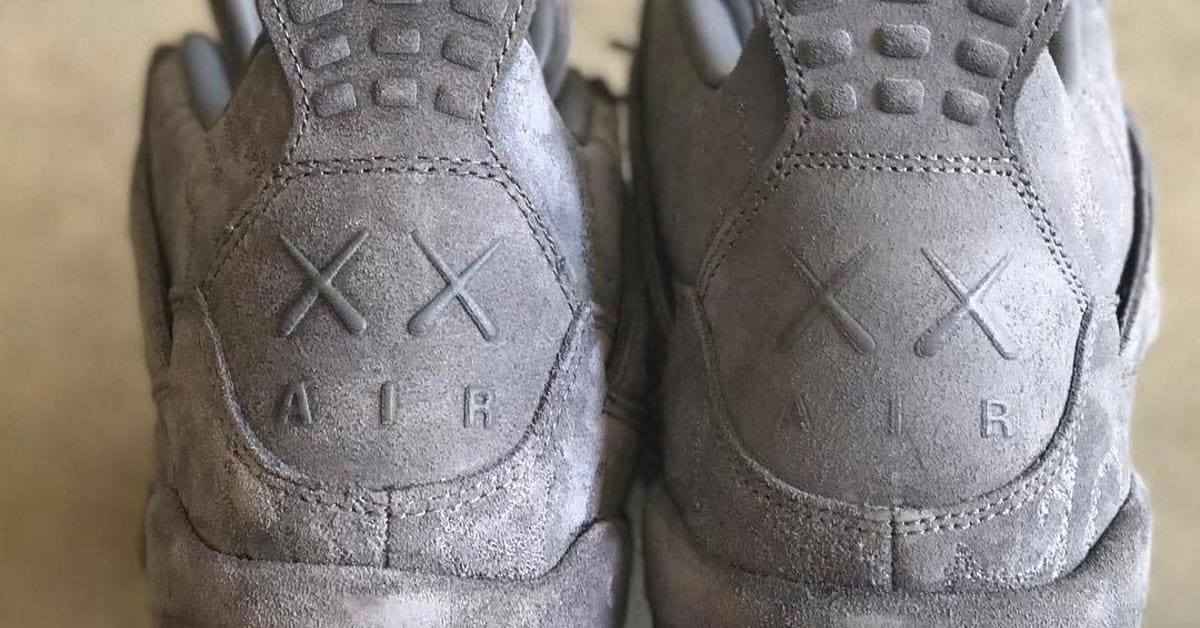 Jordan retro 4 kaws fake online