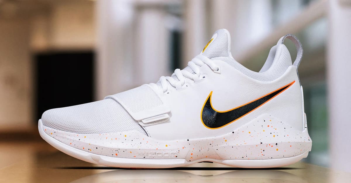 Paul george tennis shoes clearance