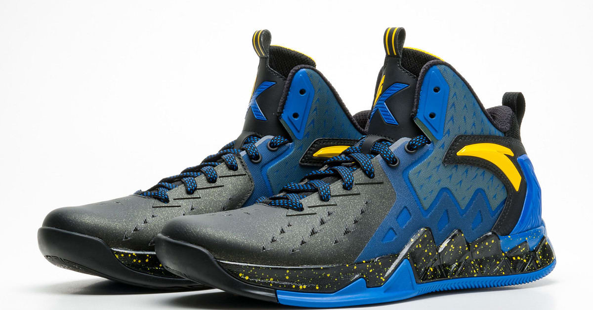 Klay Thompson s Second Signature Shoe Is Here