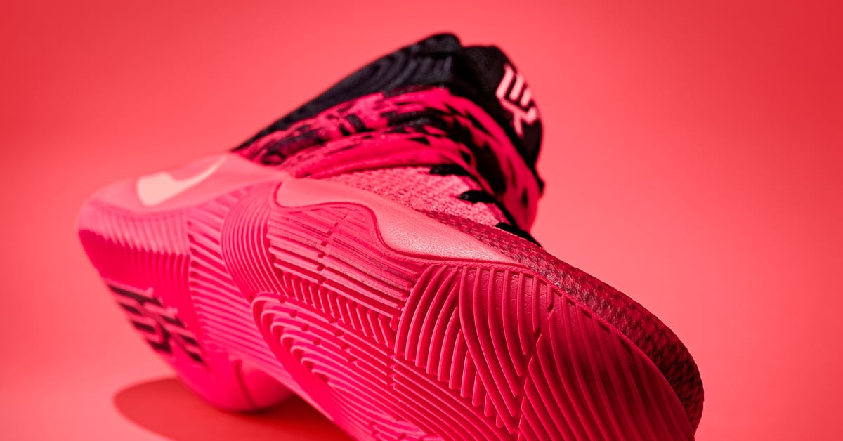 Nike Kyrie 2 Red Velvet Men's - 819583-600/820537-600 - US