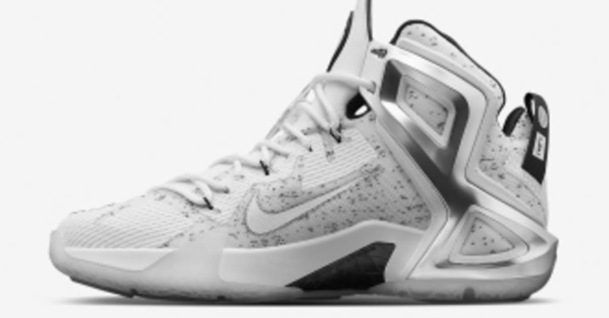 シューズ(男性用) NikeLab x Pigalle - Lebron 12 Elite SP Pigalle x Nike LeBron 12 Elite | Hypebeast