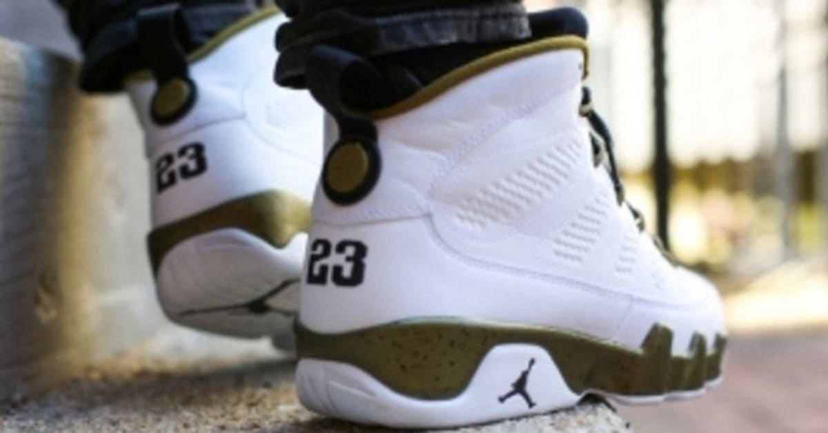 See How the Statue Air Jordan 9s Look On Feet