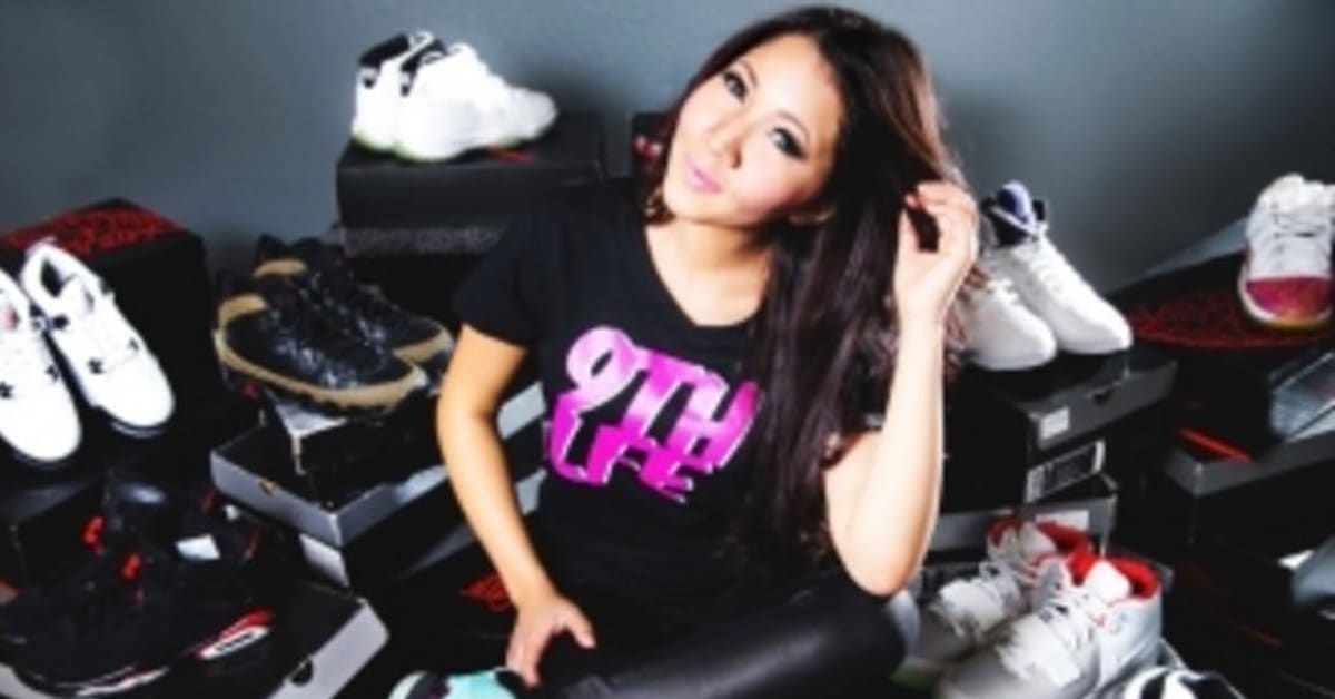 Sneakerhead girls online