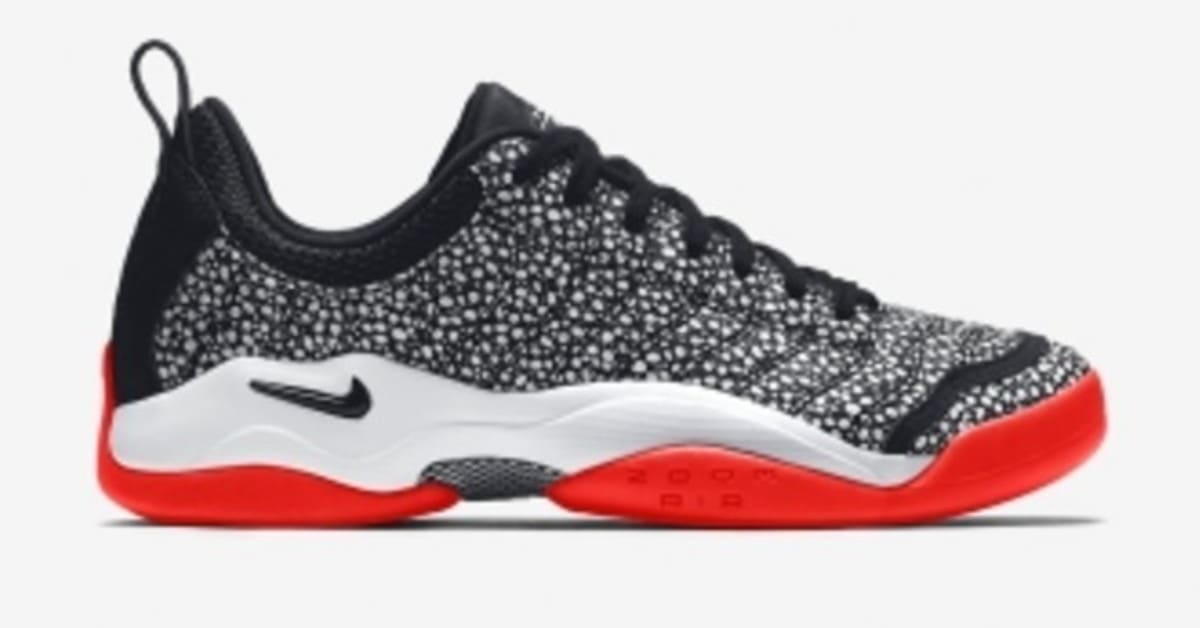 Nike oscillate tennis shoes top