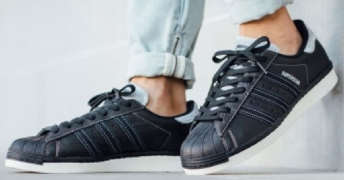Adidas superstar 80s varsity jacket discount