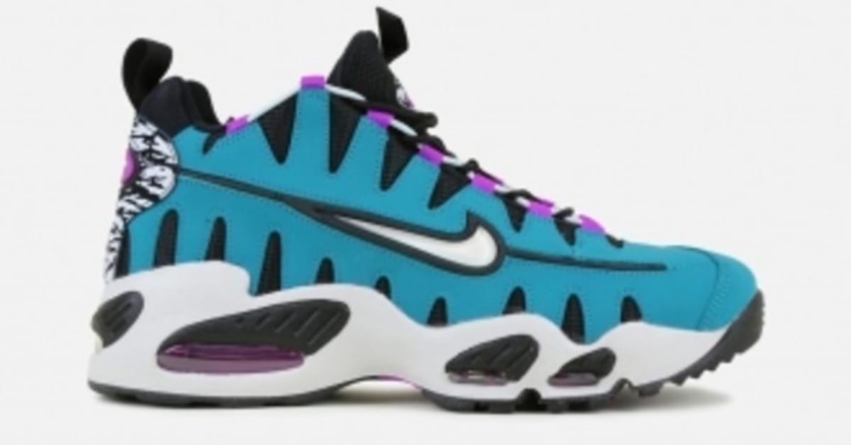 The Nike Air Max Nomo Surfaces in South Beach