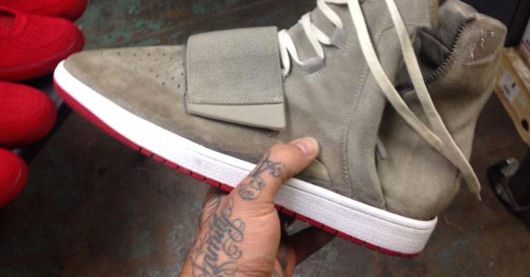adidas Yeezy Meets Air Jordan 1 display picture 1