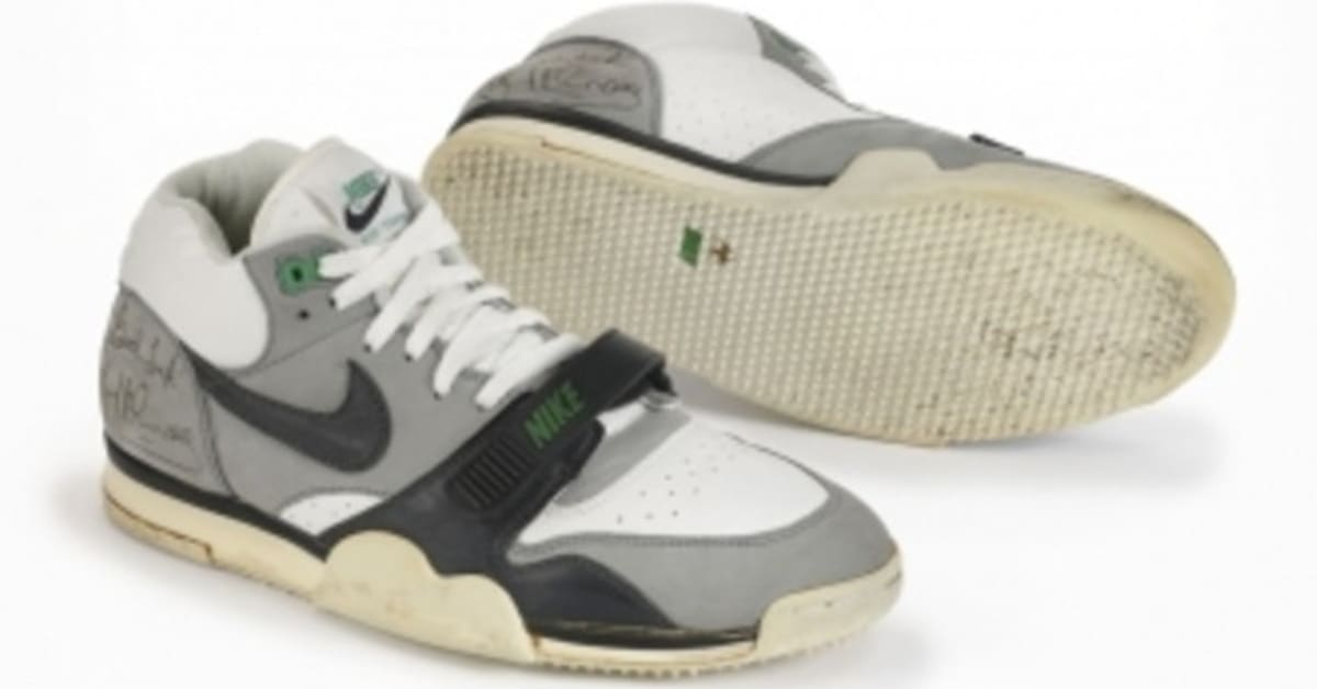 Nike air trainer 1987 discount