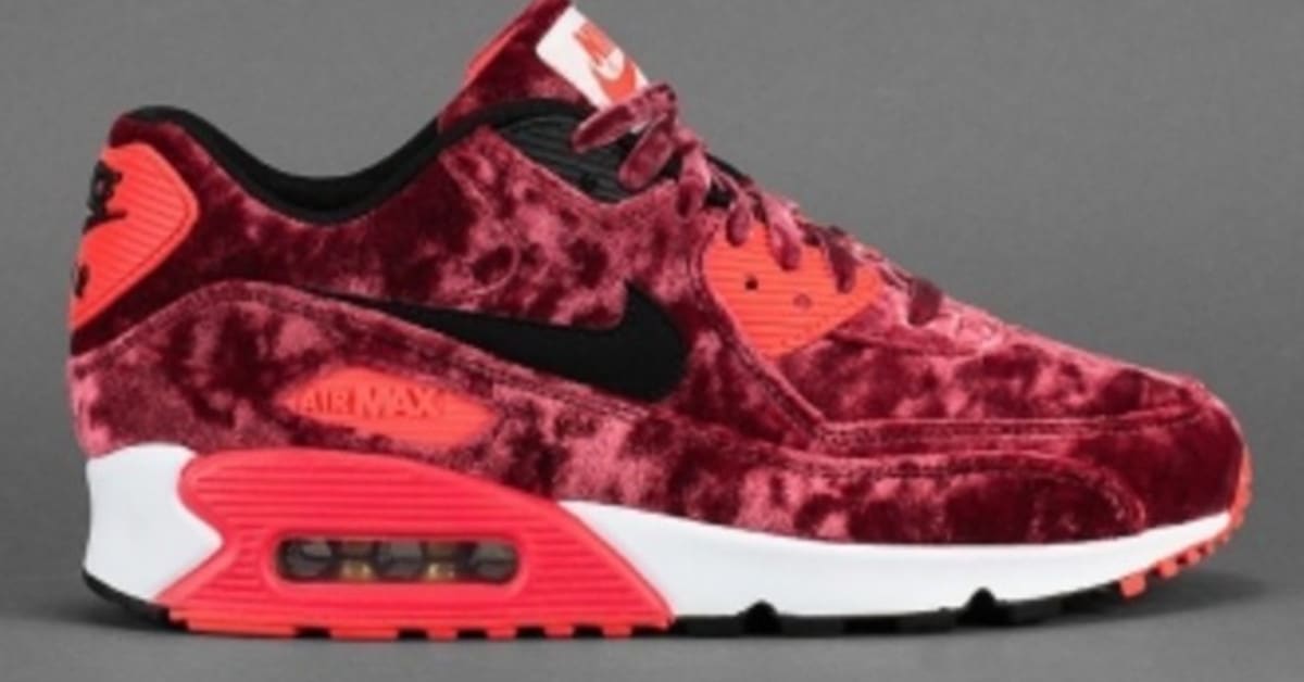 The 'Red Velvet' Nike Air Max 90 Lands Overseas Next Week