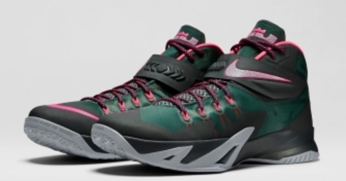 The Nike Zoom Soldier 8 in Black and Hyper Punch