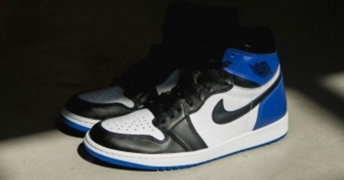 Jordan 1 Retro High OG × Fragment Design $_12.JPG?set_id=880000500F