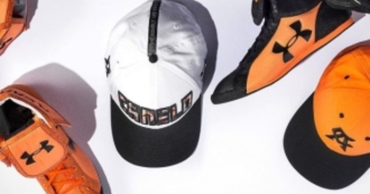 Canelo Alvarez s Under Armour Fight Boots Gear for Satu