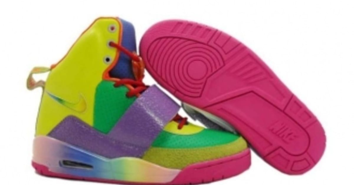 10 Of The Worst Fake Nike Air Yeezys You ll Ever See
