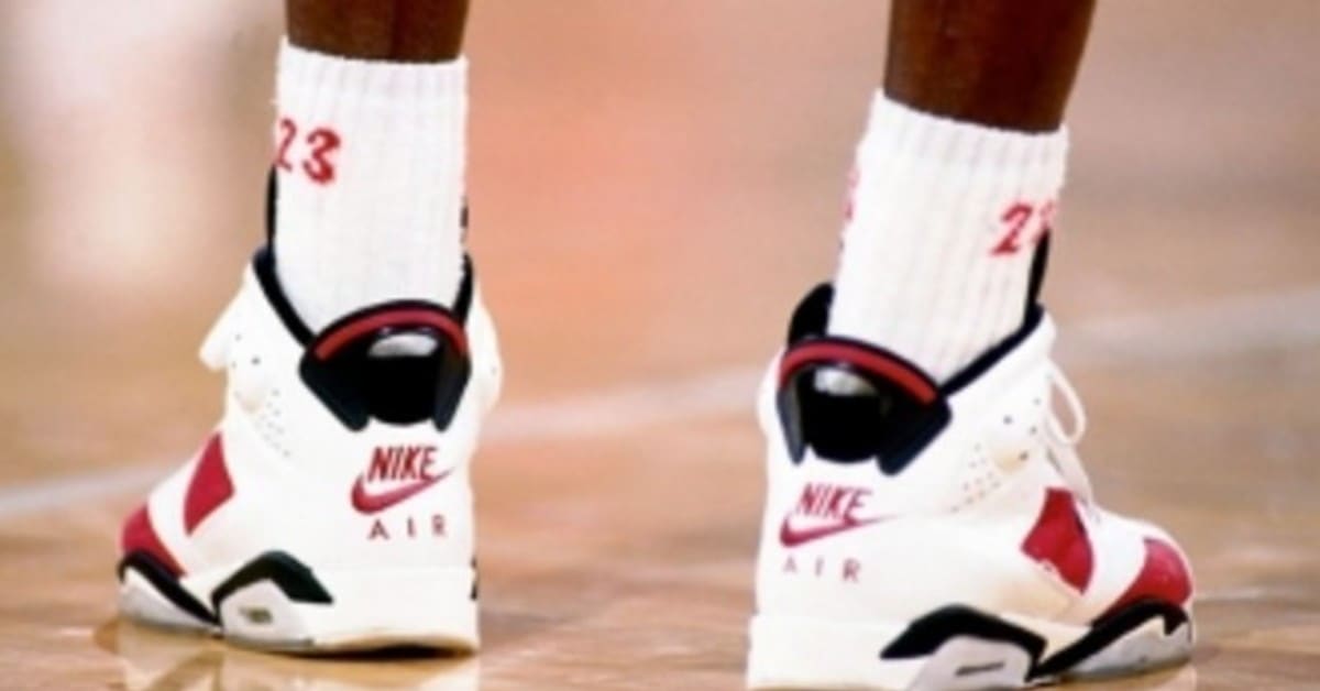 Michael jordan wearing carmine 6 on sale