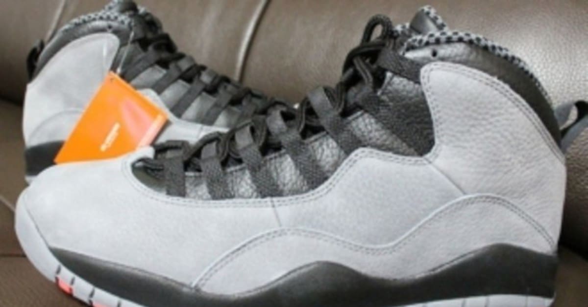 Air Jordan 10 Retro Cool Grey Infrared Black Detailed