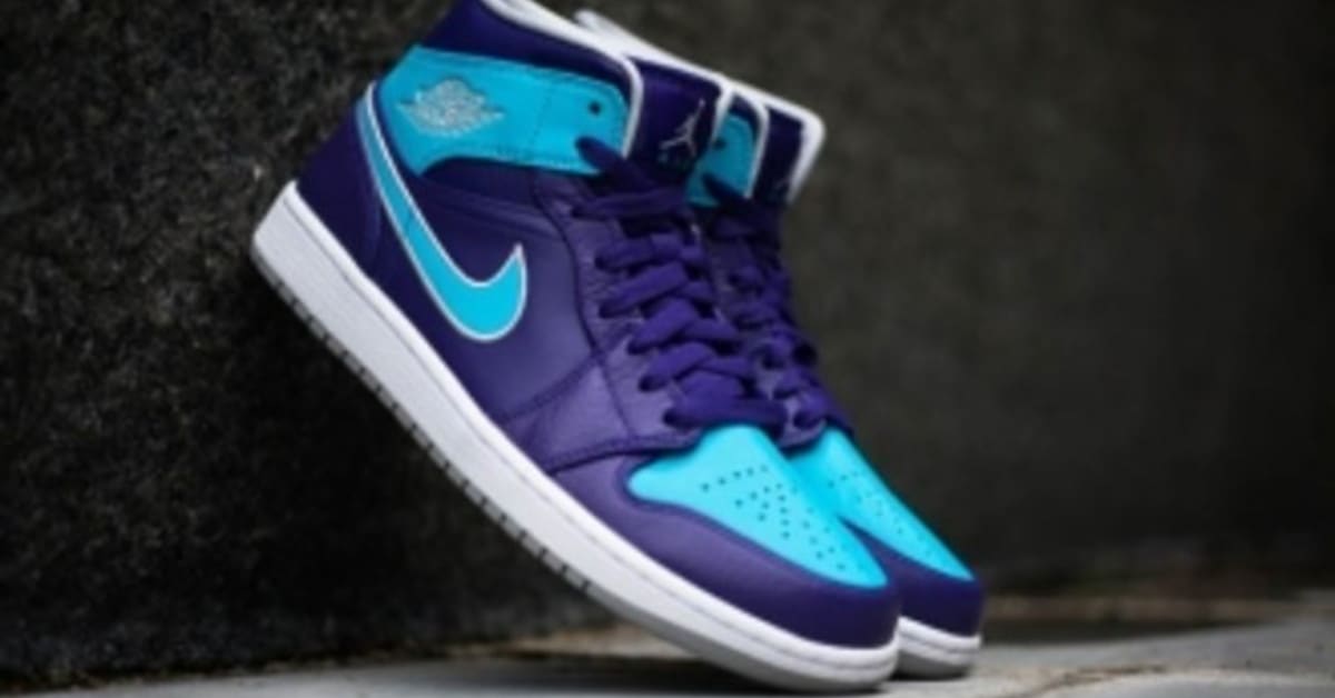 Aj1 hornets on sale