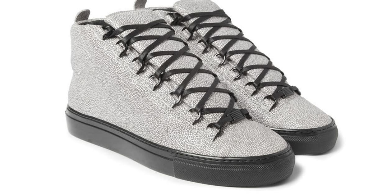 BALENCIAGA アリーナ Balenciaga Arena in Grey Stingray