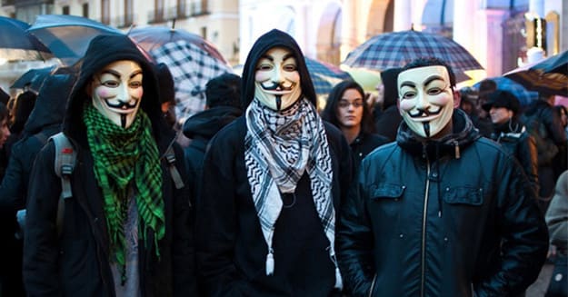 Reuters Employee Indicted for Helping Anonymous Hack "Los Angeles Times ...