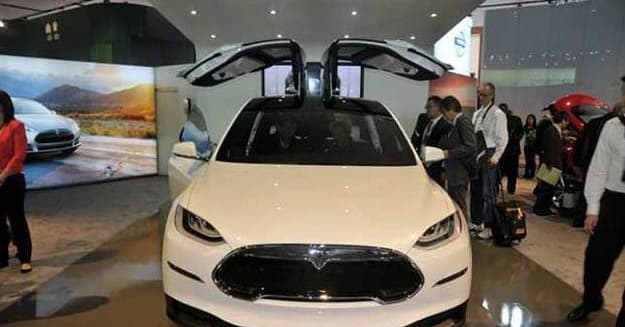 Tesla Model X Makes Auto Show Debut