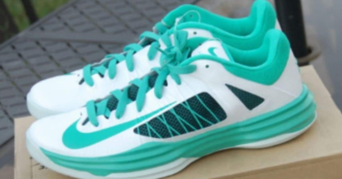 Lunar hyperdunk online