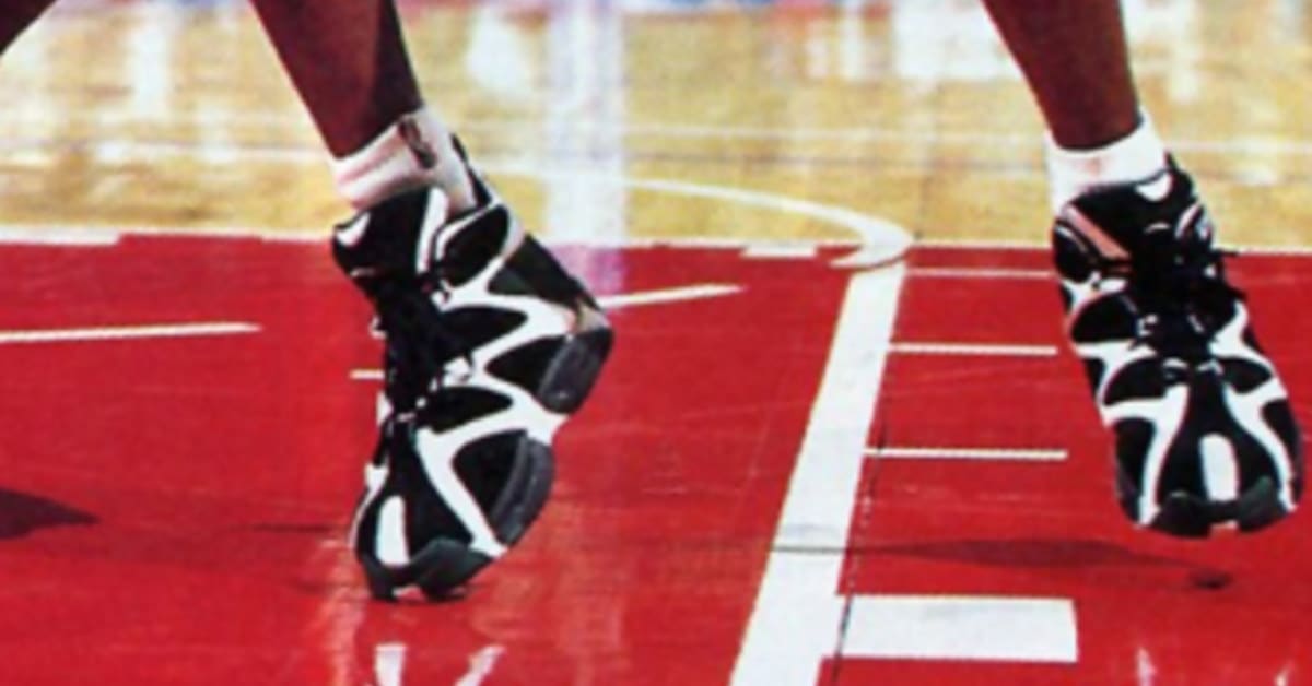 Flashback Shawn Kemp in the Reebok Kamikaze I and II