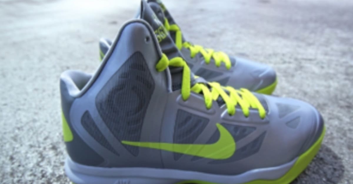 Nike Air Max Hyperaggressor - Wolf Grey/Atomic Green