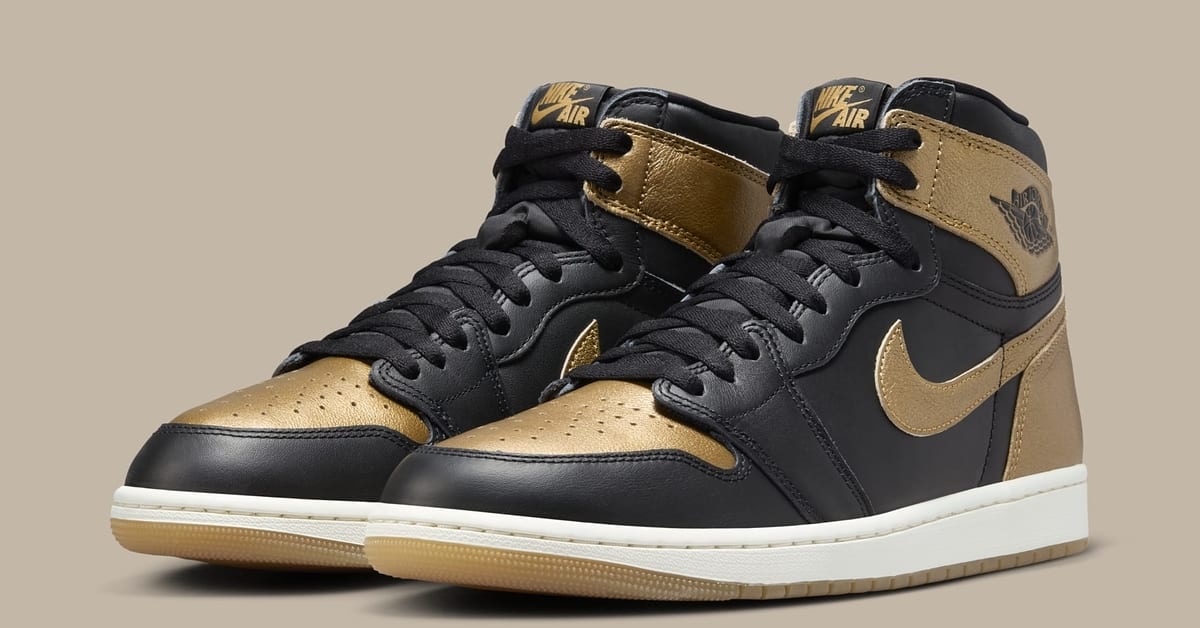 Black and gold aj1 top