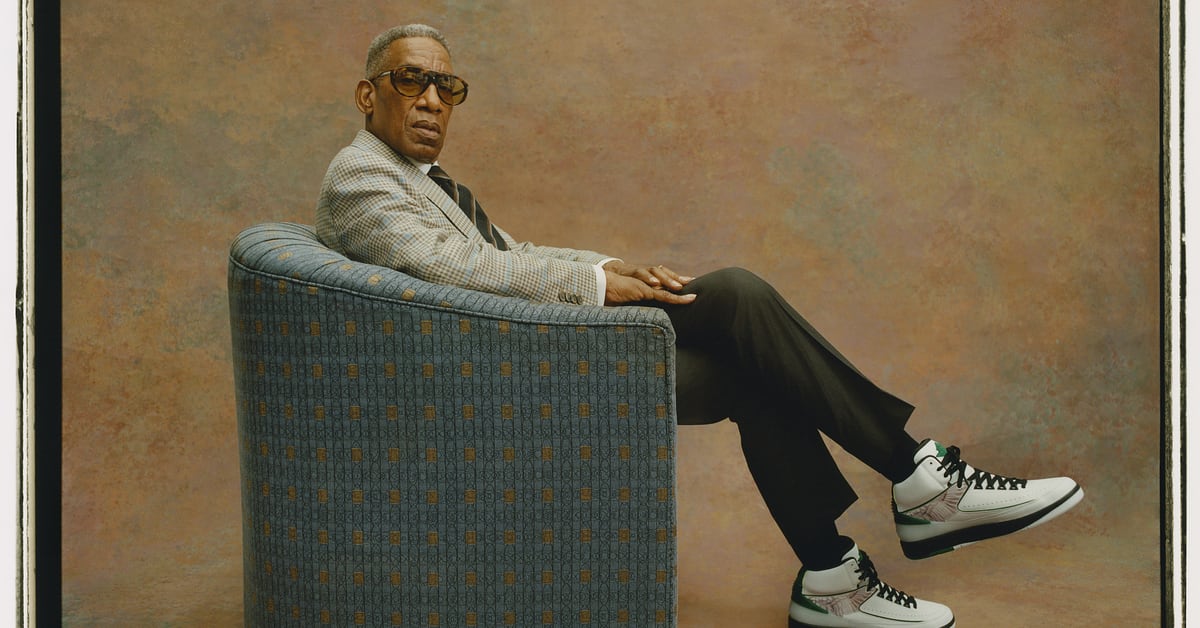 Air Jordan 2 Wings Foundation Honors Howard H White