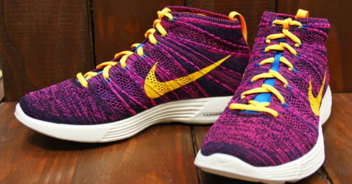 Nike Lunar Flyknit Chukka Grand Purple New Images