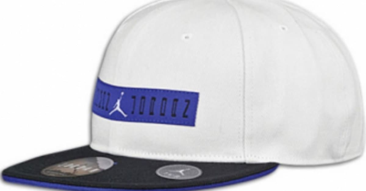 concord 11 cap and gown