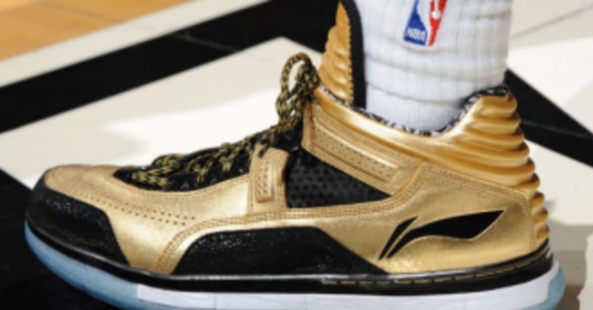 Dwyane wade last game shoes hot sale