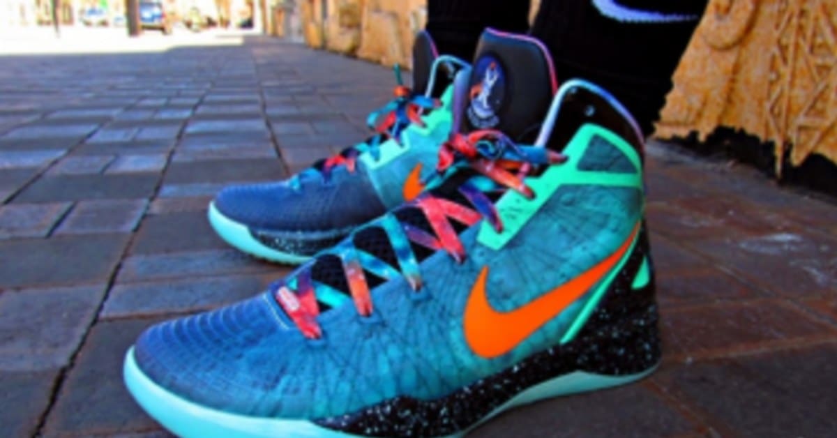 Nike Zoom Hyperdunk 2011 Supreme Blake Griffin Galaxy All Star PE New Images