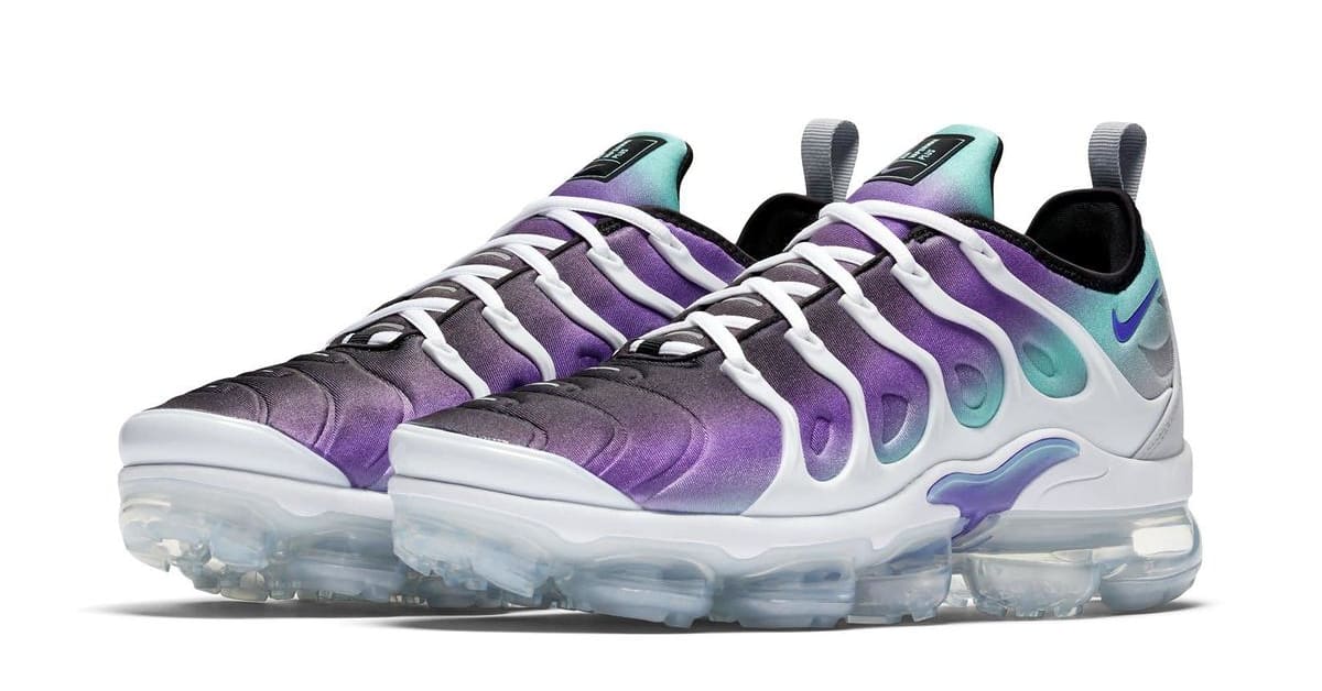 Bright Tones Take Over the VaporMax Plus