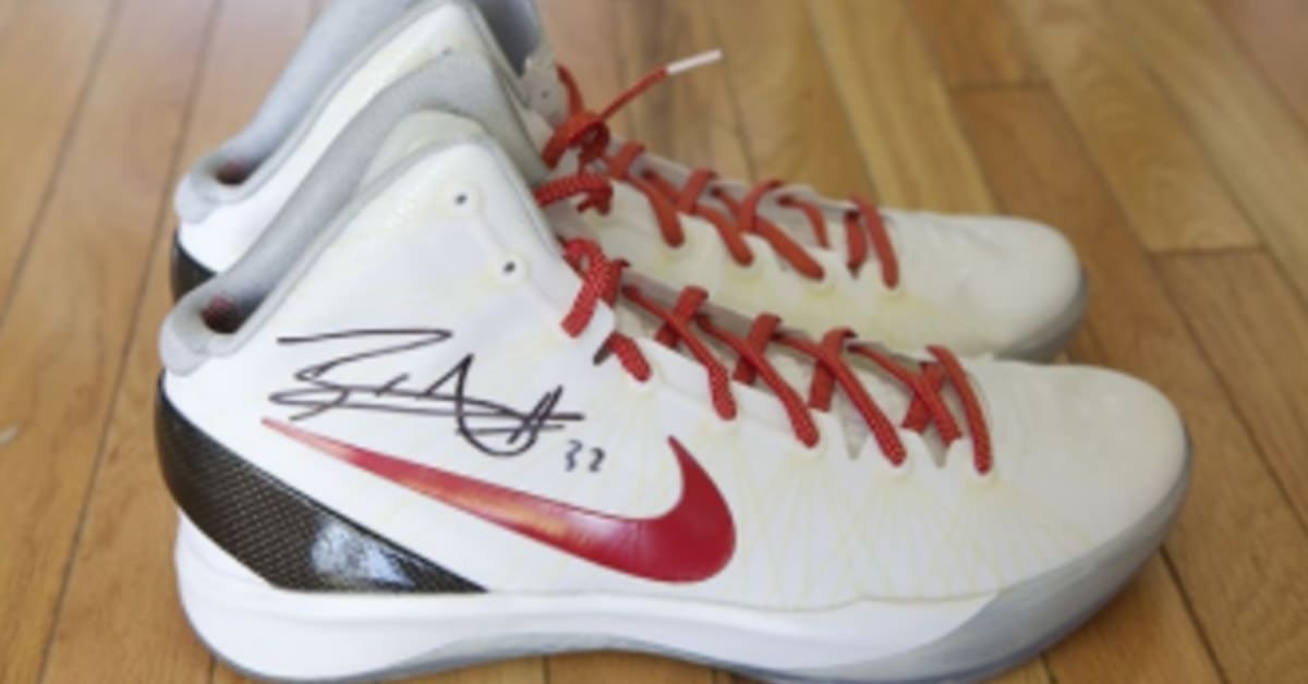 blake griffin hyperdunk
