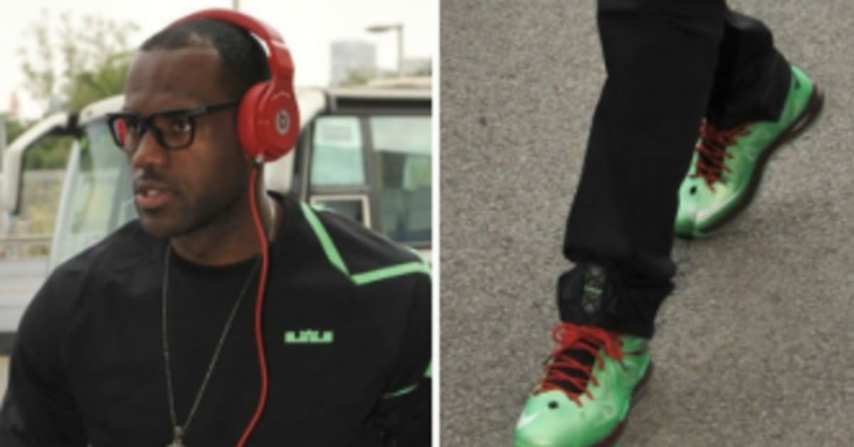Lebron 1 cutting jade hotsell