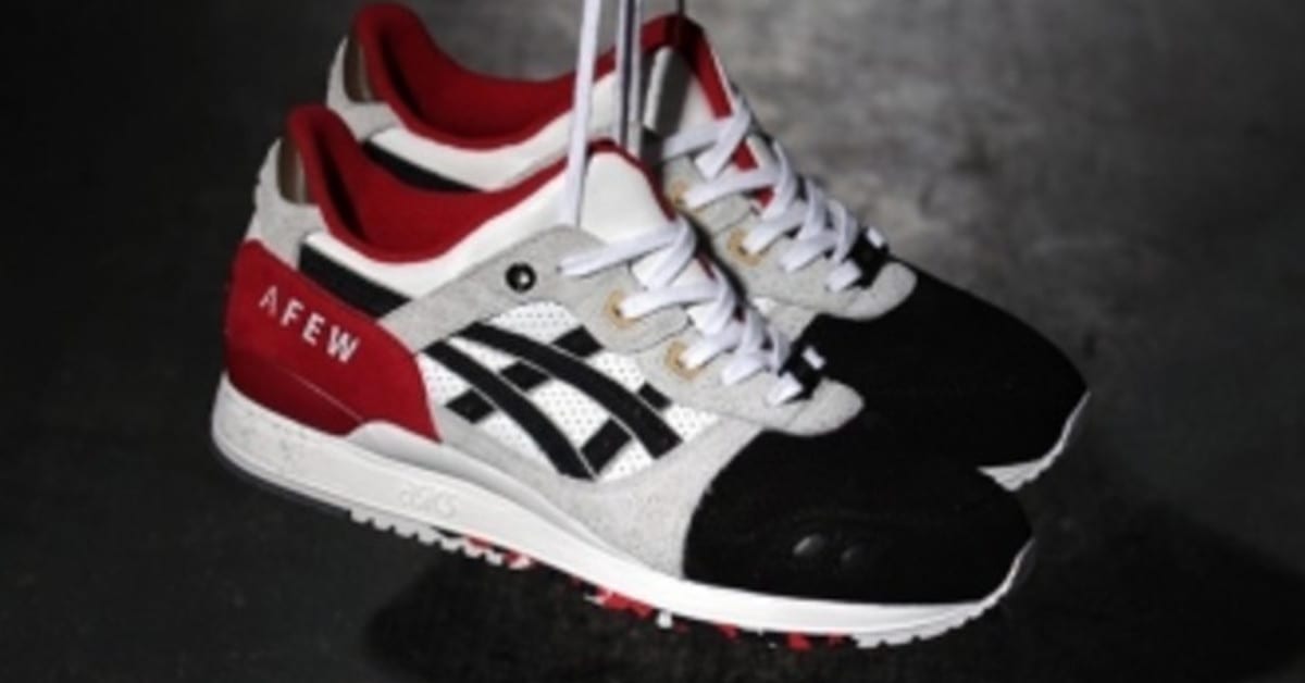 Asics koi klub top