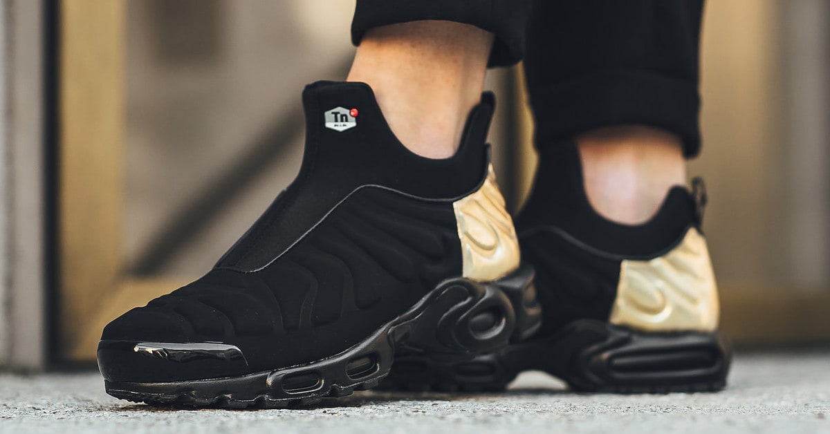 Cult Classic Air Max Made Into a Slip On