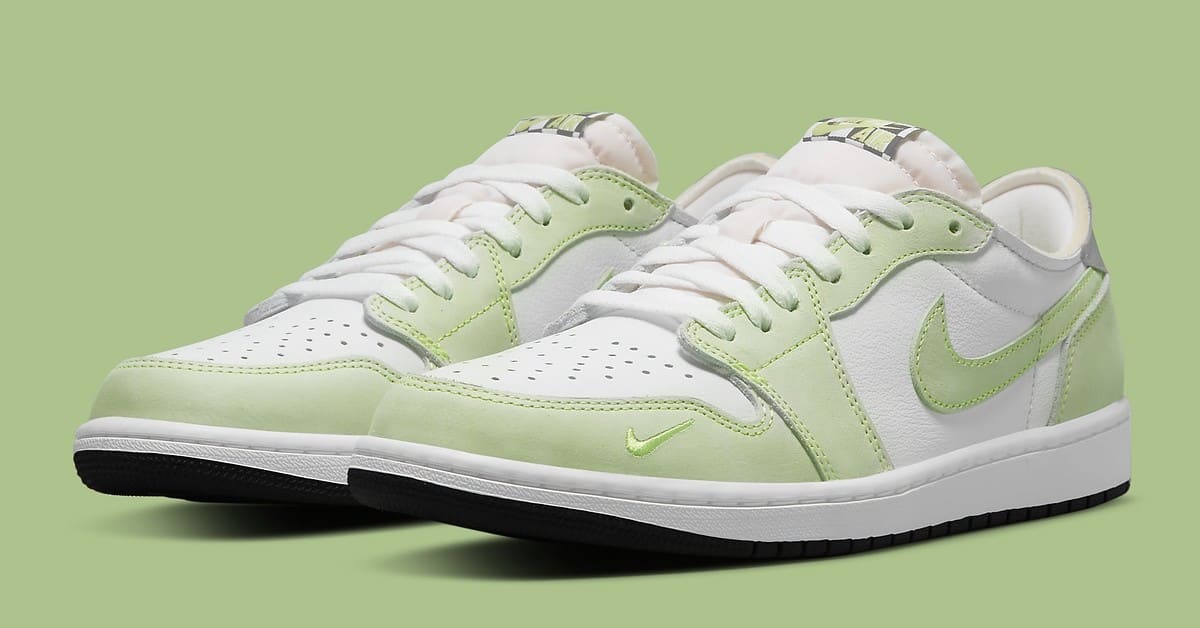 Ghost green jordan 1 deals