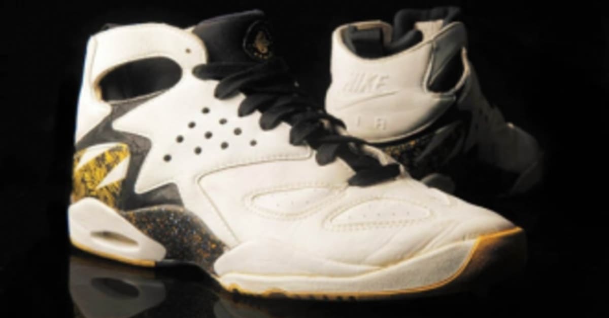 Throwback Thursday Andre Agassi s Nike Air Challenge Huarache