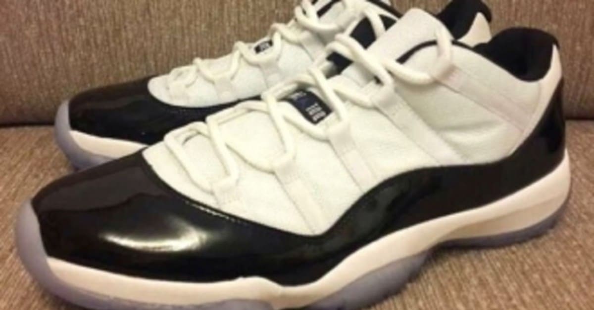 Air Jordan 11 Retro Low Concord