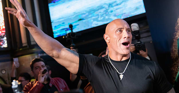 Dwayne johnson necklace clearance