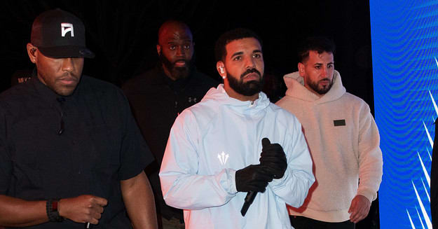 Drake’s Team Shuts Down Social Media Rumors of Weed Arrest in Sweden ...