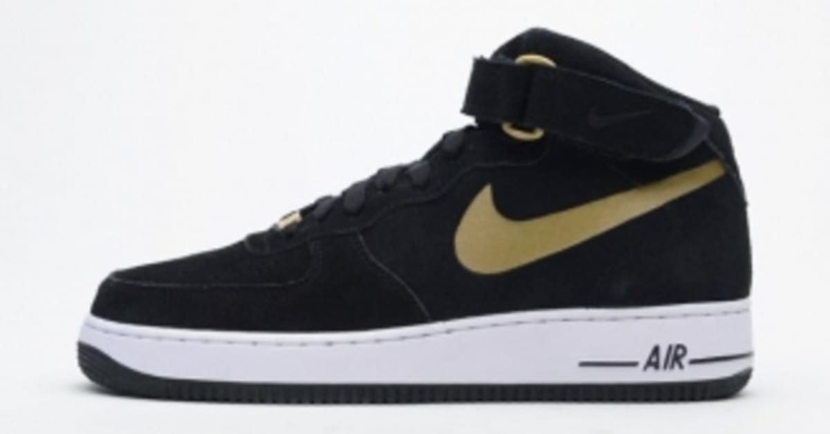 Air force 1 mid black and gold hotsell