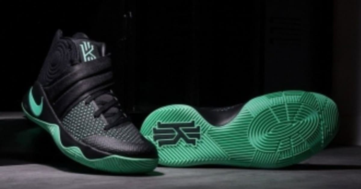 Kyrie irving black and green shop