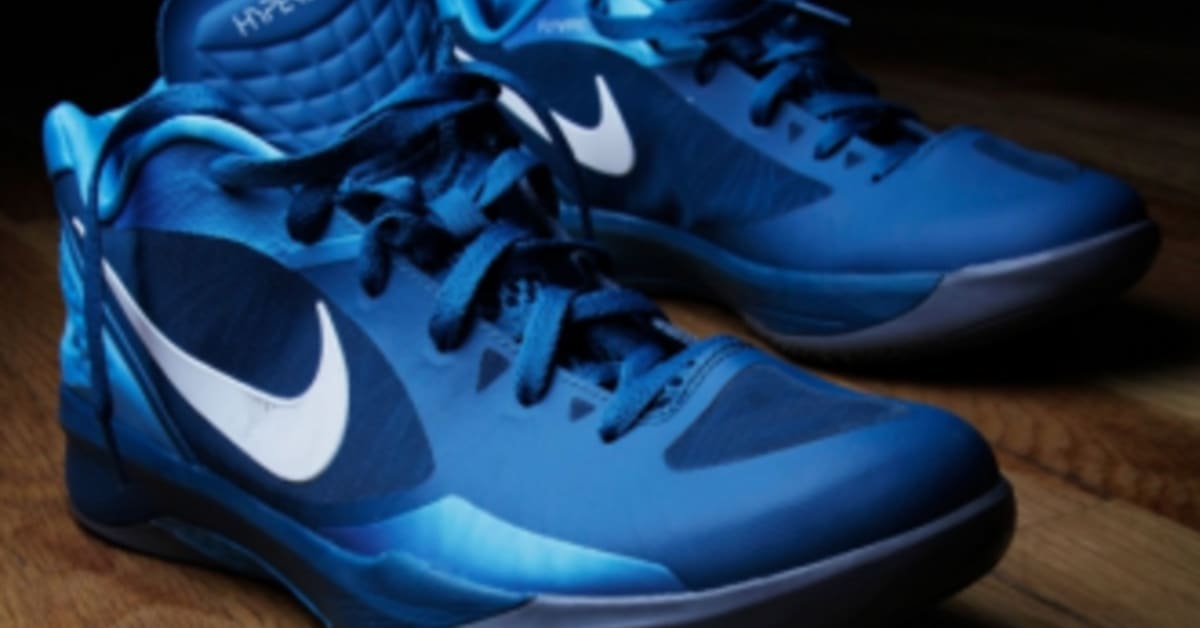 Kicksology Nike Hyperdunk 2011 Low Performance Review