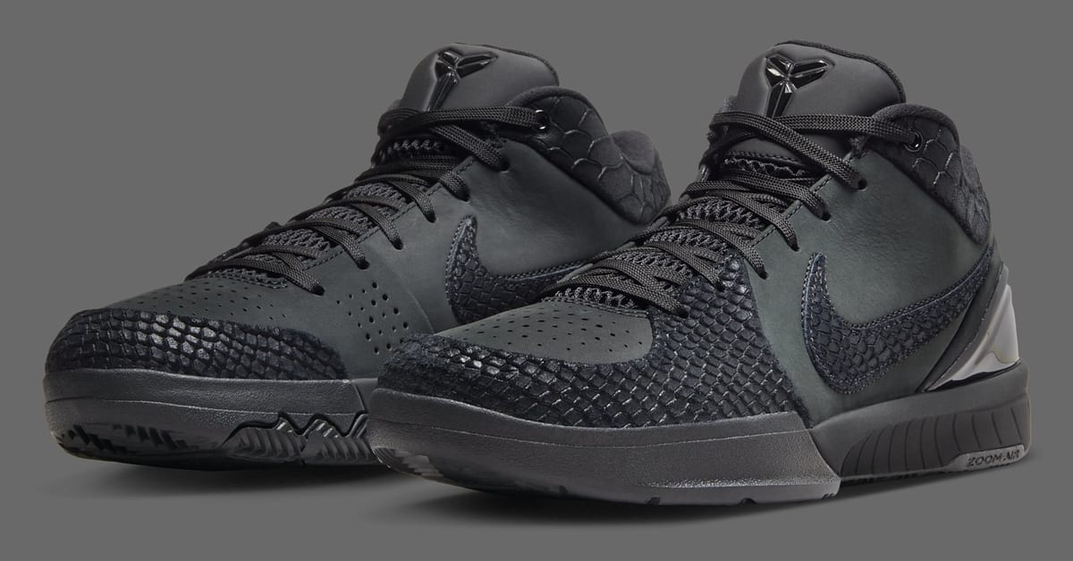 Kobe bryant shoes black mamba top