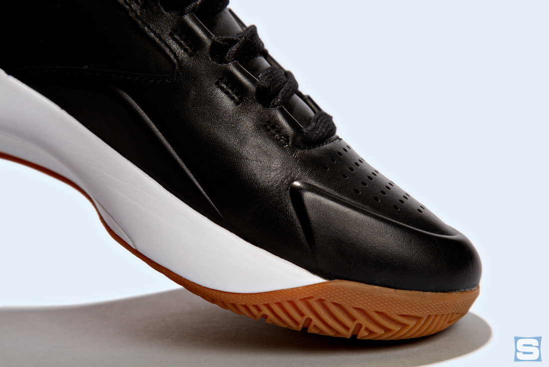 Under Armour Curry Lux Black Gum Detail