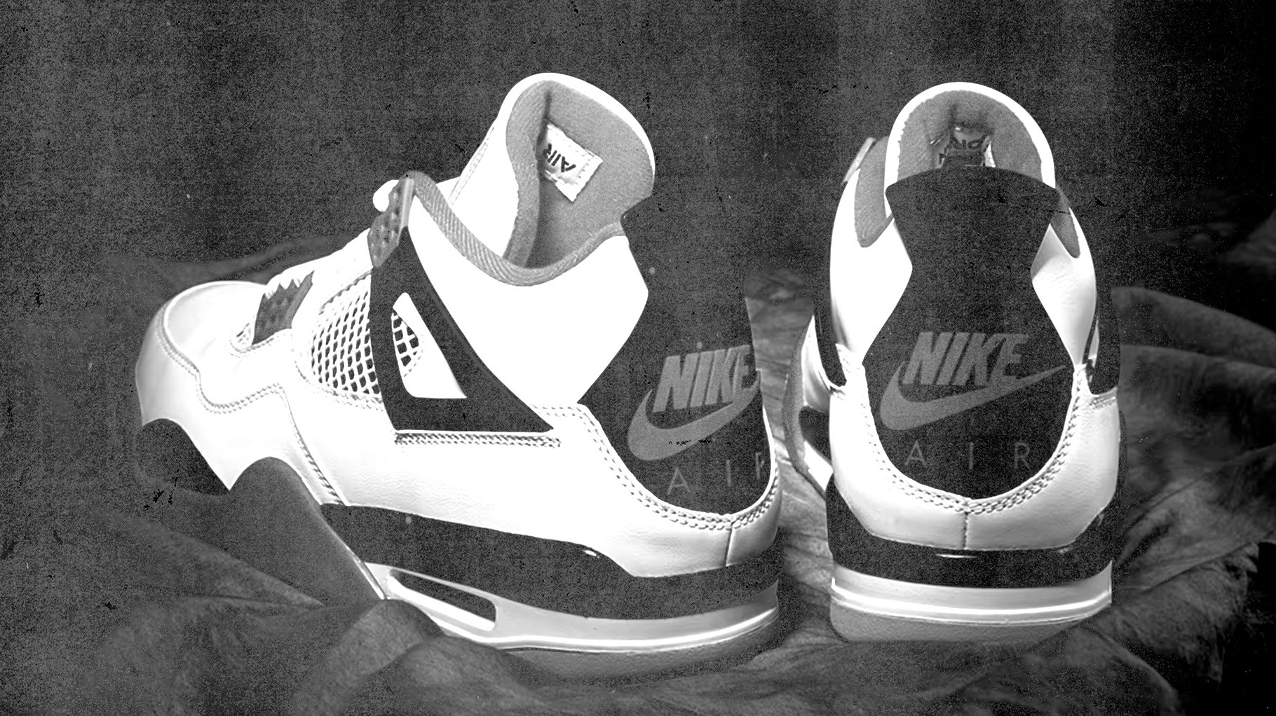 Air Jordan 4