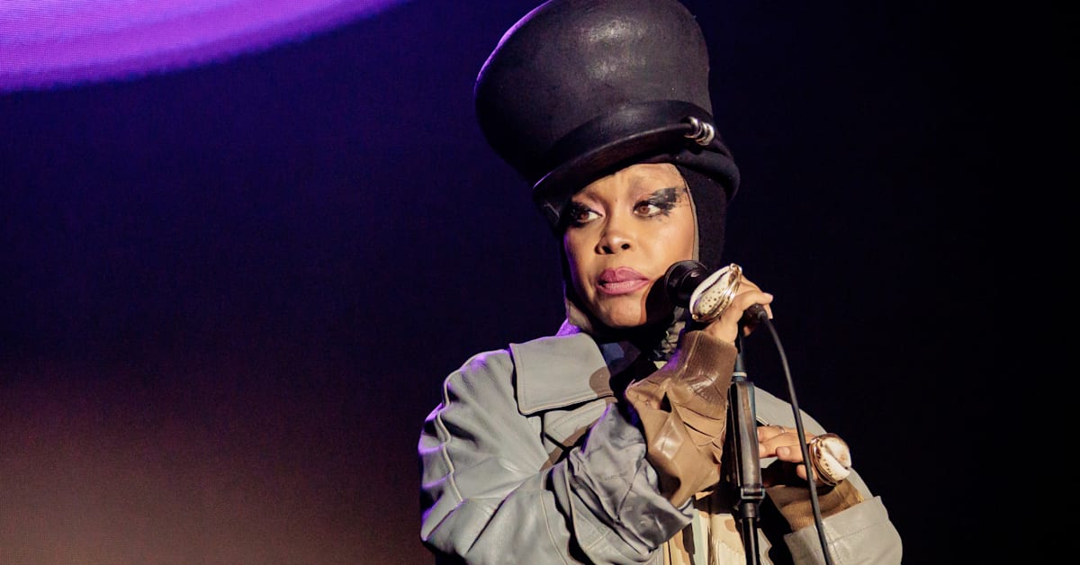 Erykah Badu Explains Why Her Classics Are Like Tupperware: Fans 'Do Not Need Anything Else'