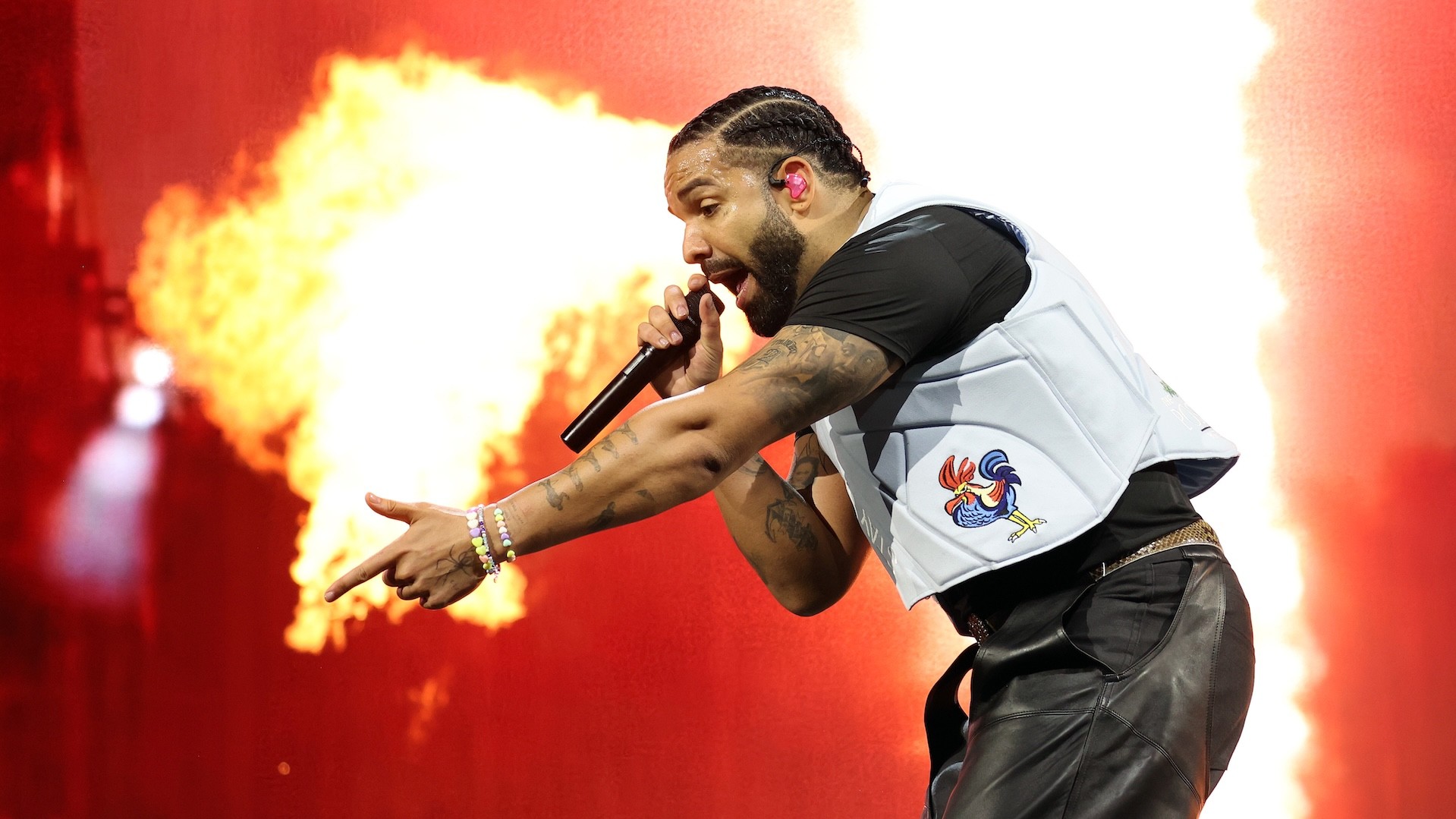Drake performs live on stage during day two of Wireless Festival 2025.